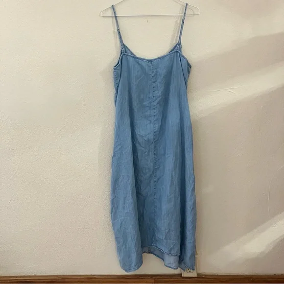 Gap Cami Midi Dress in Tencel Denim Style V-Neck Dress Size: Large - Picture 3 of 7